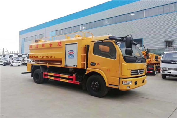聯(lián)合疏通車高壓清洗吸污車構造參數(shù)具體說明