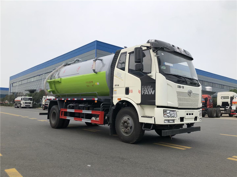 真空吸污車和吸糞車在工作原理有什么區別到底怎么選購？