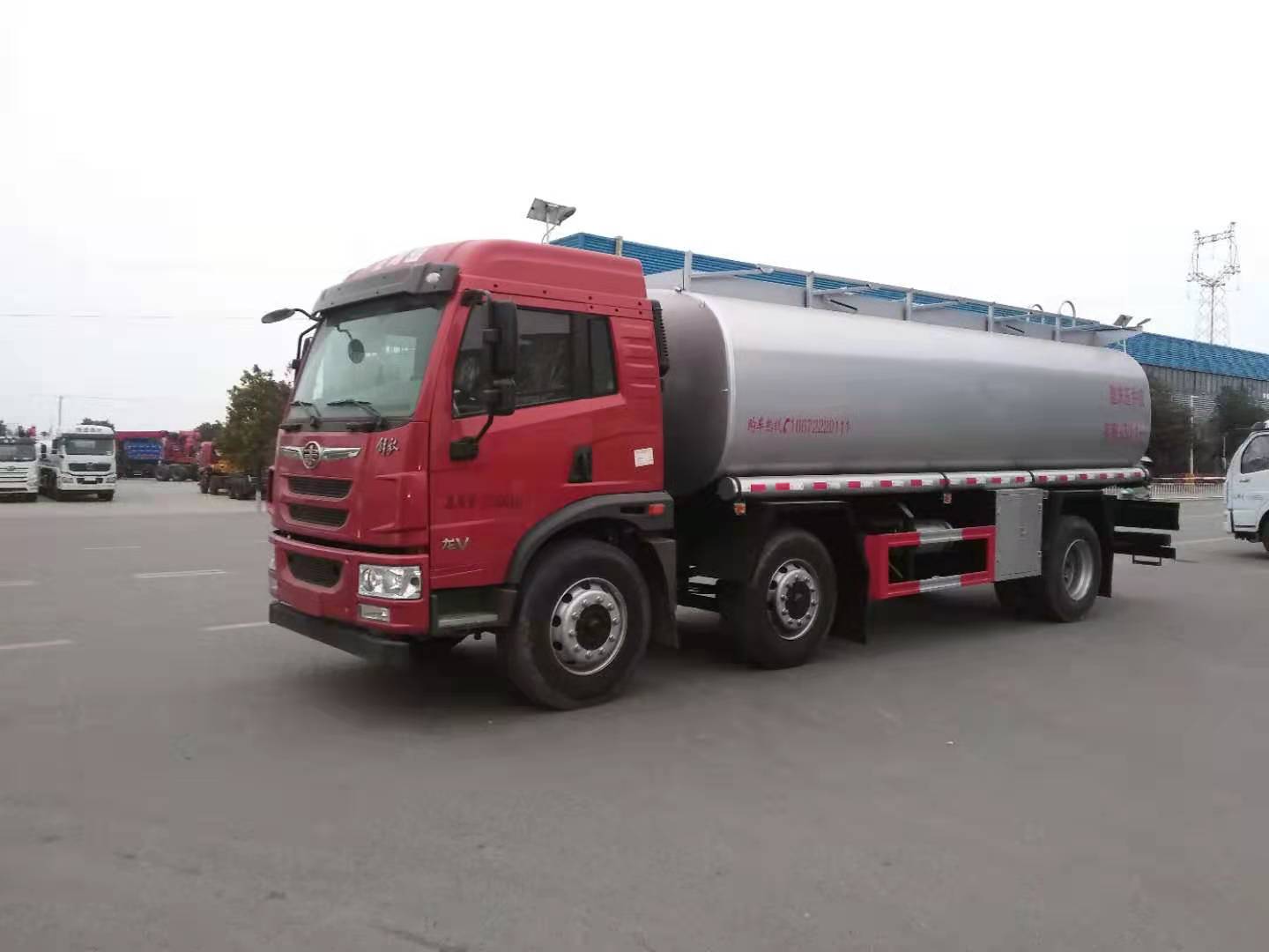 解放小三軸21方供液車/普通液體運輸車